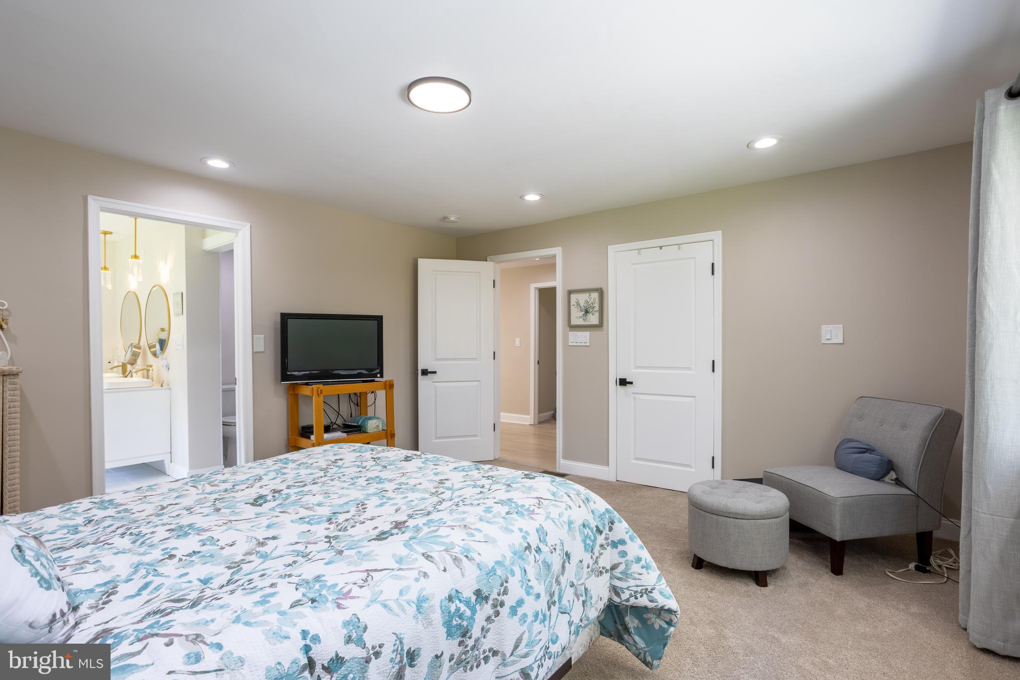 13829 Manor Glen Road Baldwin, MD 21013 - Photo 42 of 82 Primary Bedroom