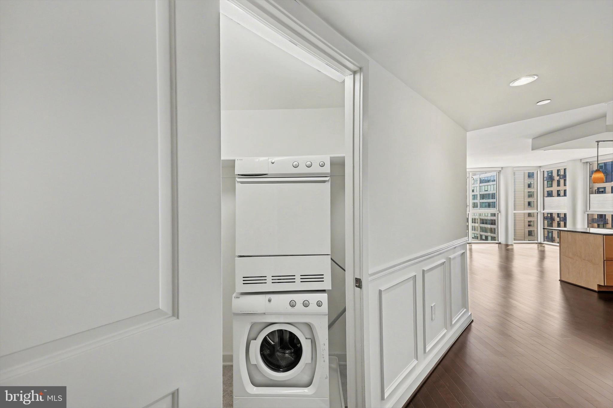 1025 First Street Southeast, Unit 906 Washington, DC 20003 - Photo 21 of 34 In-unit W/D