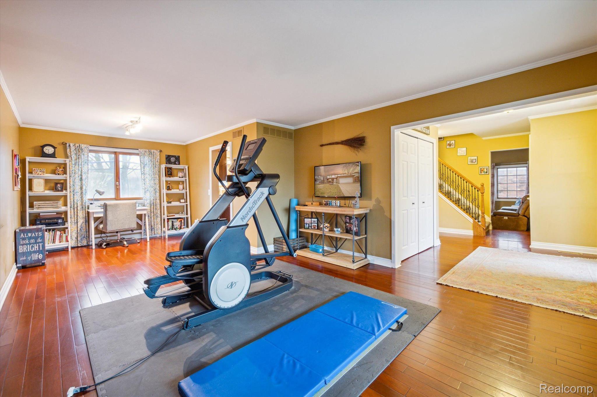 7357 Kingsbridge Road Canton, MI 48187 - Photo 8 of 57 Gallery Image 8
