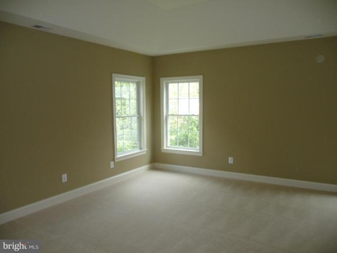 8041 Washington Road Alexandria, VA 22308 - Photo 10 of 21 Master Bedroom