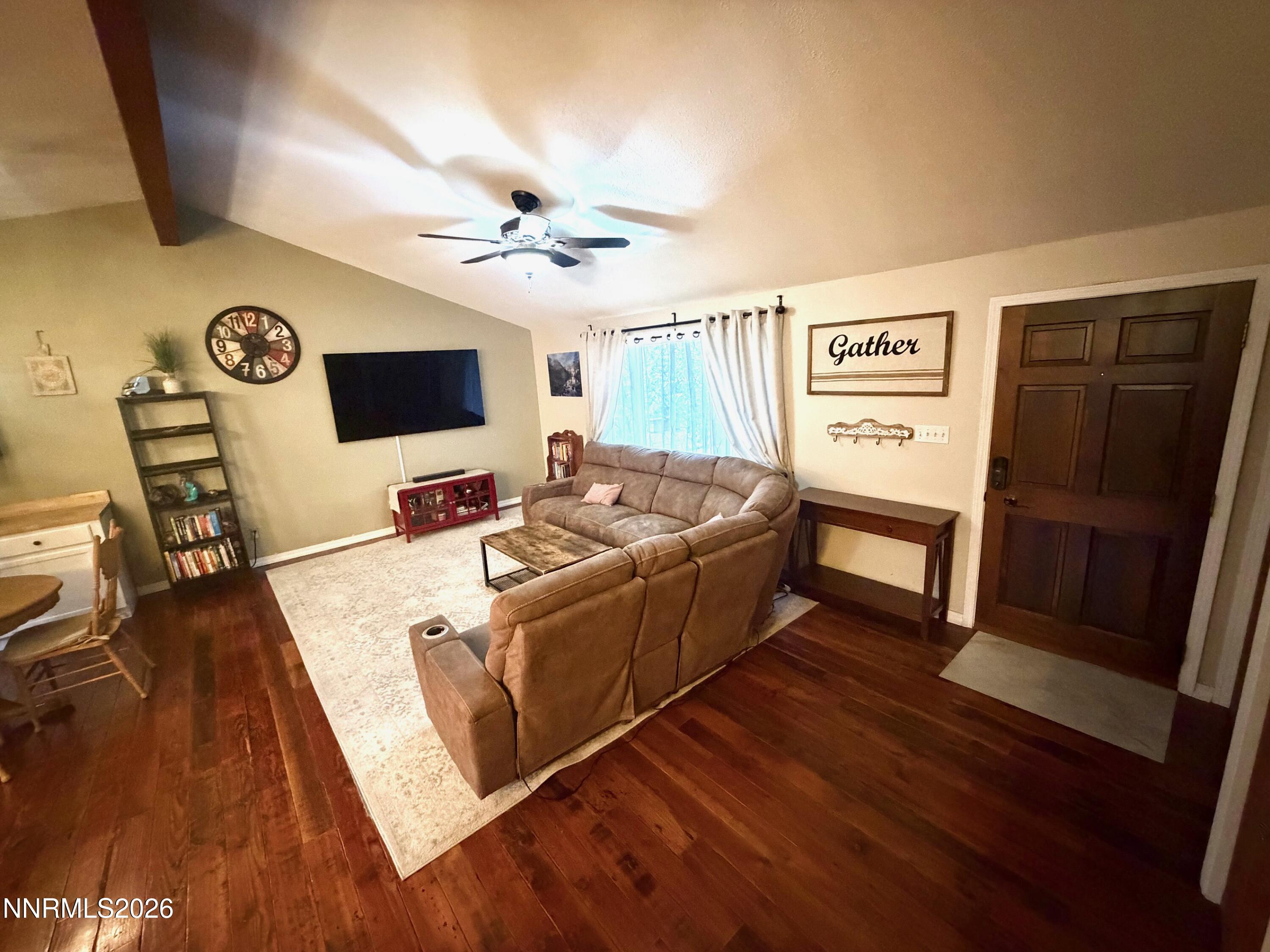 3630 Bryan Street Reno, NV 89503 - Photo 6 of 17 Living room 3