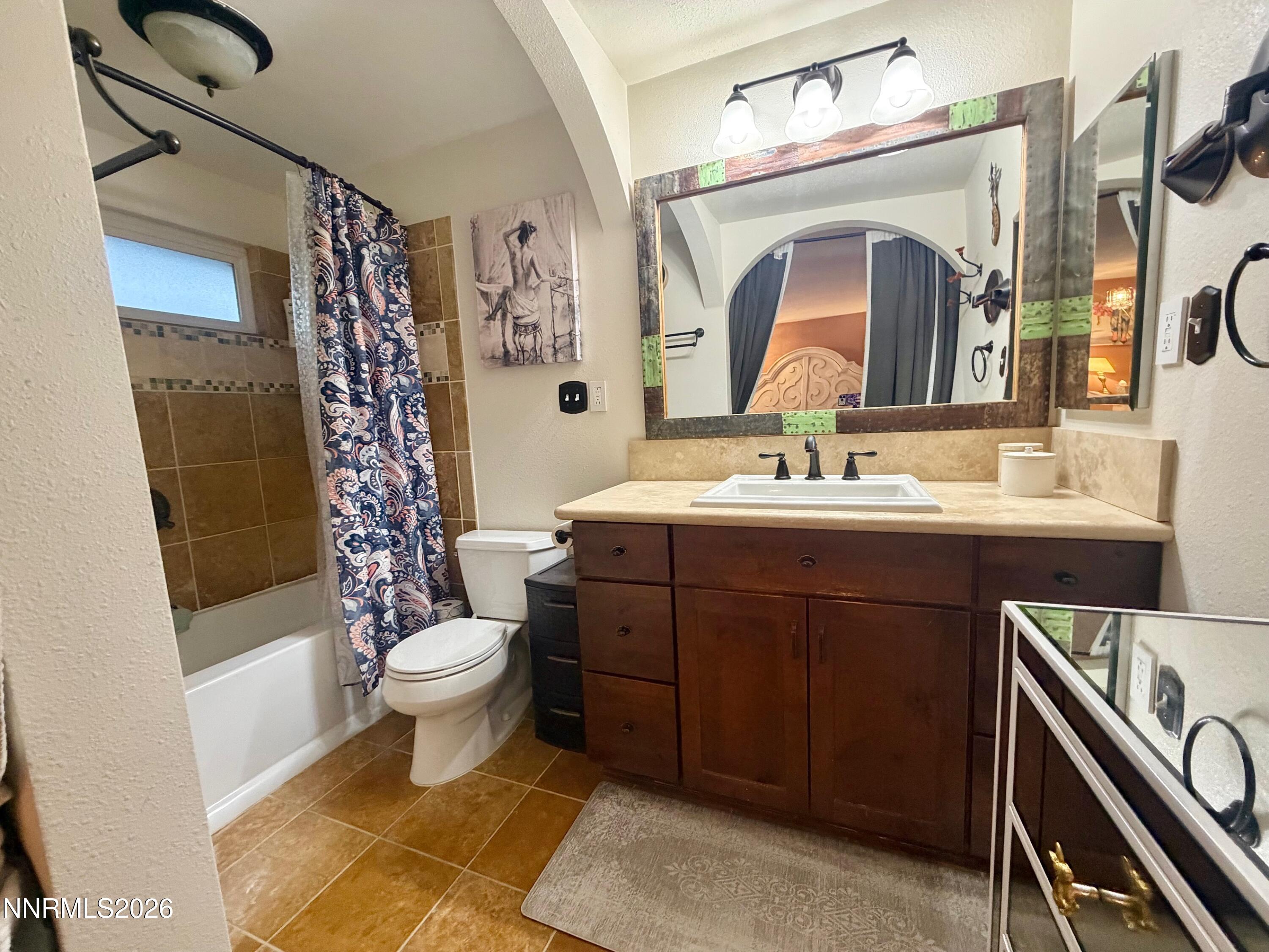 3630 Bryan Street Reno, NV 89503 - Photo 9 of 17 Primary Bath