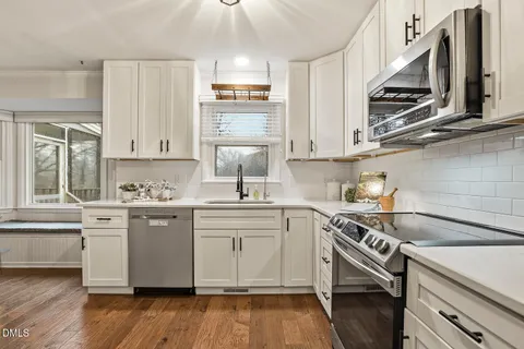 $400,000 | 1501 Twin Lake Drive, Holly Springs, NC 27540