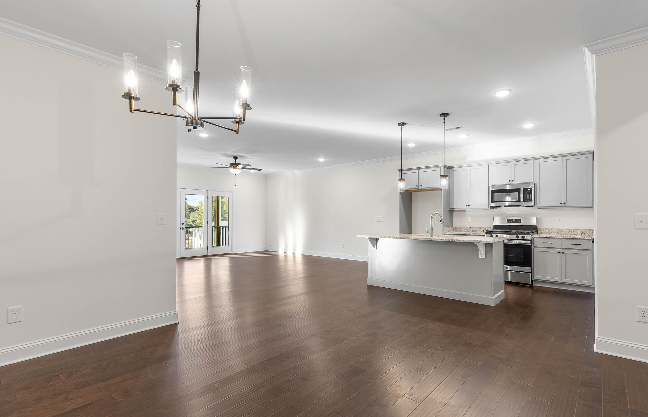 4059 Inlet Loop Chattanooga, TN 37416 - Photo 4 of 32 4059InletLp-40