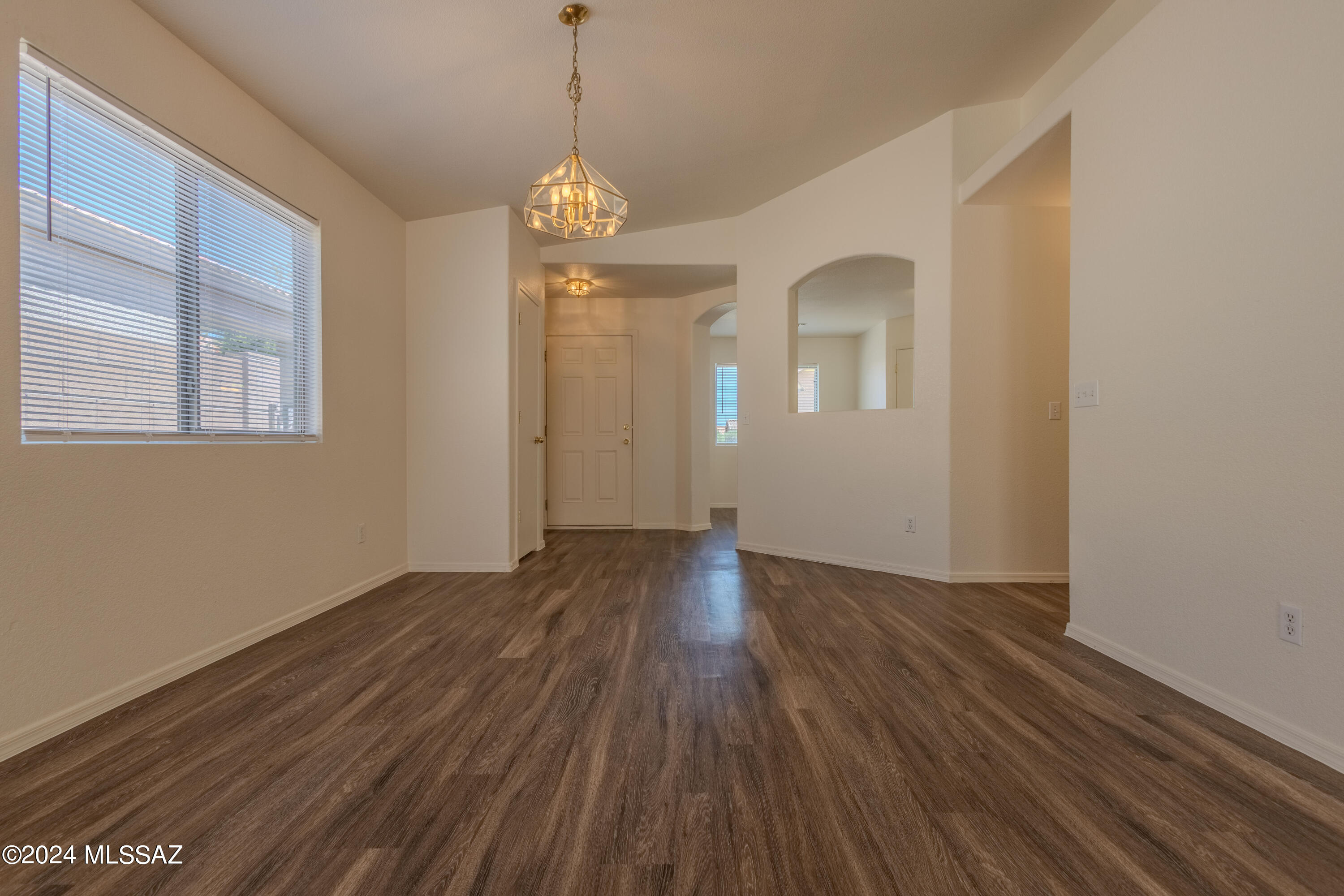 1325 North Wildcat Diers Road Tucson, AZ 85745 - Photo 5 of 25