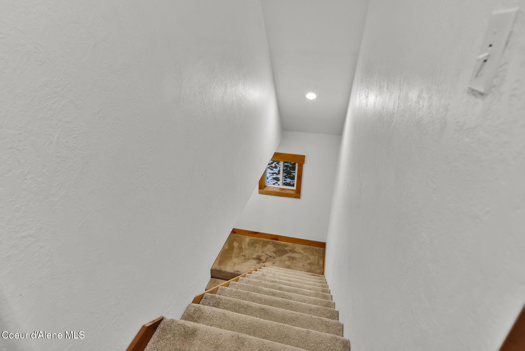 54 Star Road Bonners Ferry, ID 83805 - Photo 24 of 52 24-web-or-mls-Skylight - Misc-13