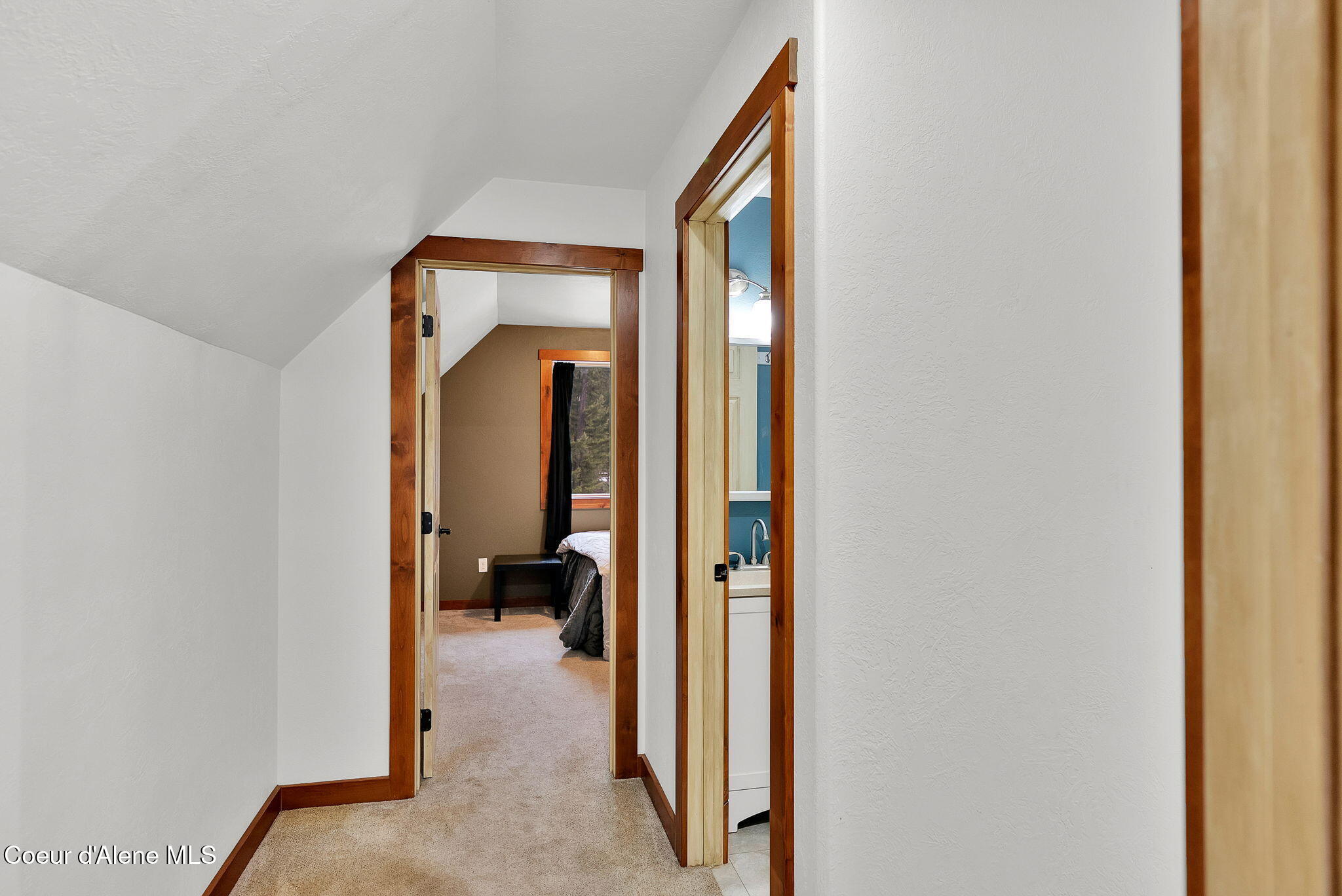 54 Star Road Bonners Ferry, ID 83805 - Photo 28 of 52 28-web-or-mls-Skylight - Misc-6