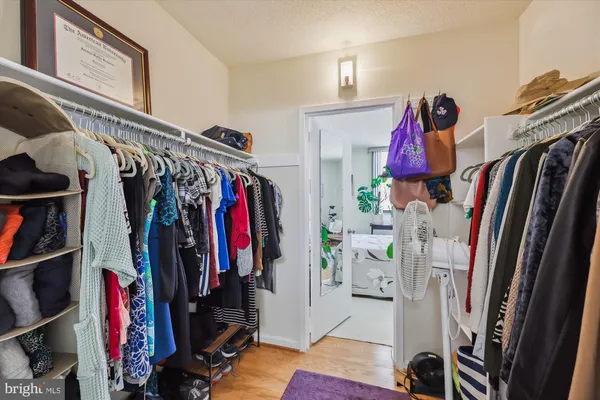 $1,700 | 4242 East-West Highway, Unit 420, Bethesda, MD 20814
