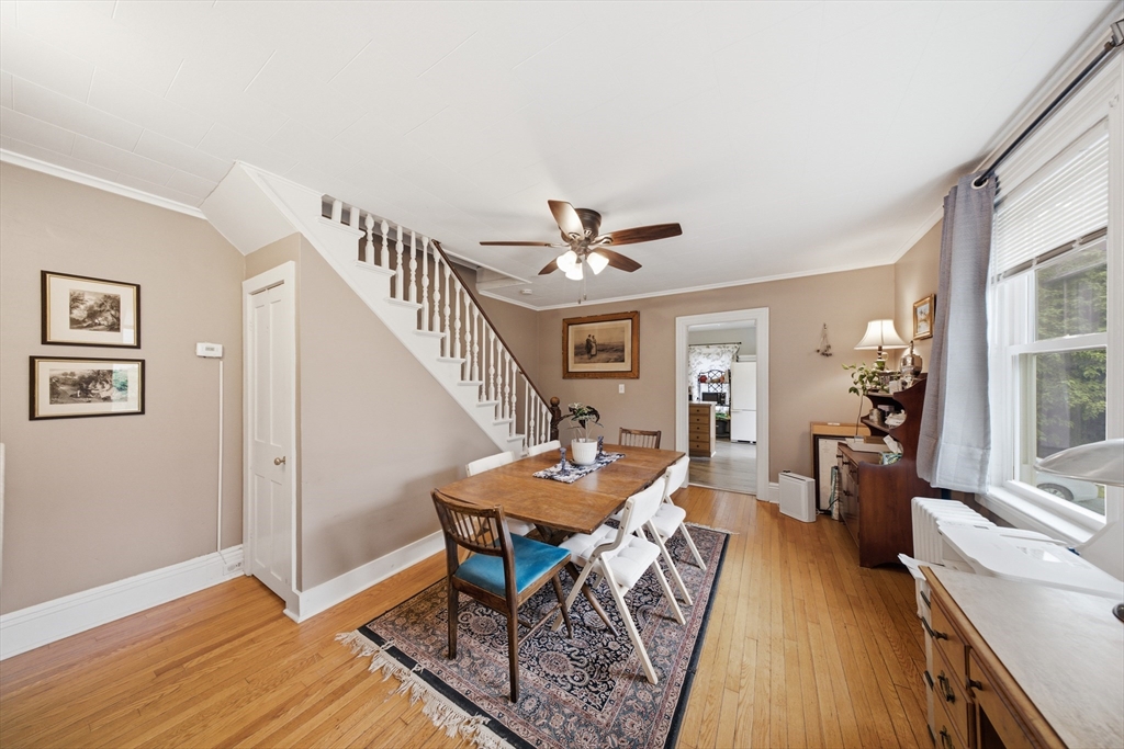 42 South Main Street Uxbridge, MA 01569 - Photo 5 of 41