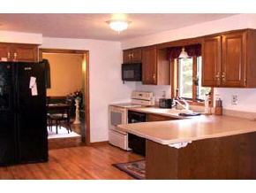 37 Rolling Ridge Road Londonderry, NH 03053 - Photo 2 of 5