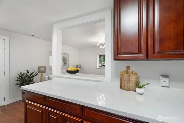 $549,999 | 3513 Northeast 6th Place, Renton, WA 98056