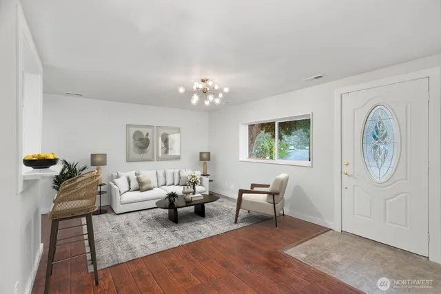 $549,999 | 3513 Northeast 6th Place, Renton, WA 98056