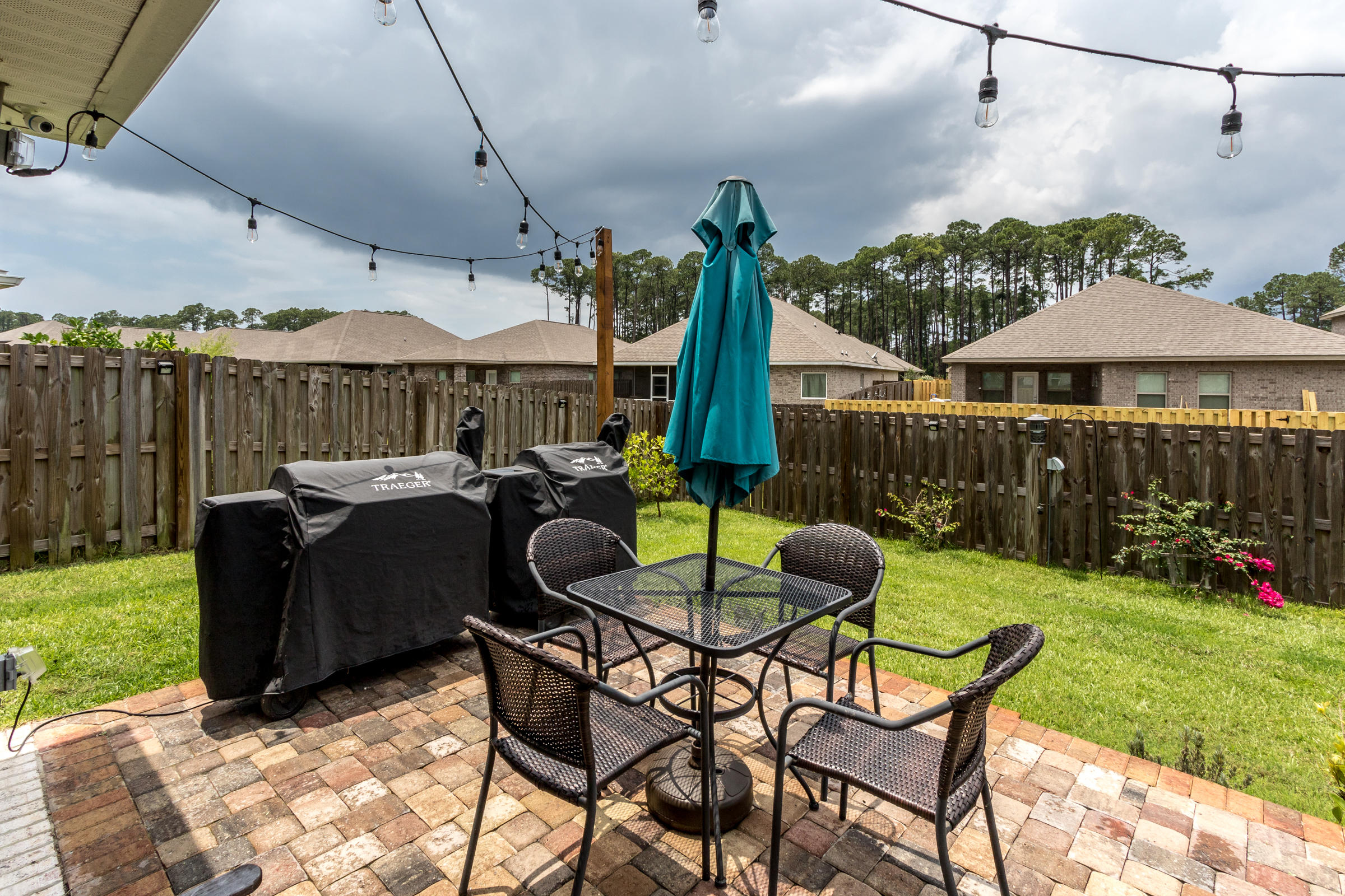 196 Pin Oak Loop Santa Rosa Beach, FL 32459 - Photo 23 of 34 a outdoor space with furniture