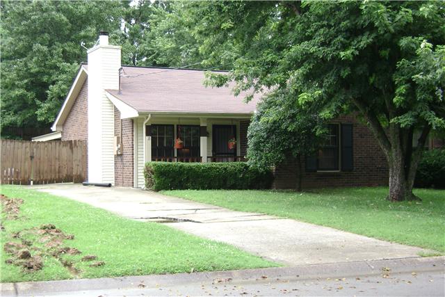 790 Fitzpatrick Road Nashville, TN 37214 - Photo 1 of 20 Welcome to this Cozy ALL ONE LEVEL 2 BR/ 2 FULL BA Home in Larchwood! Prime Location - Near lake & Greenway (less than 5 Mins away). Quick access to I-40, Airport & Shopping. There are NO HOA Fees!!!