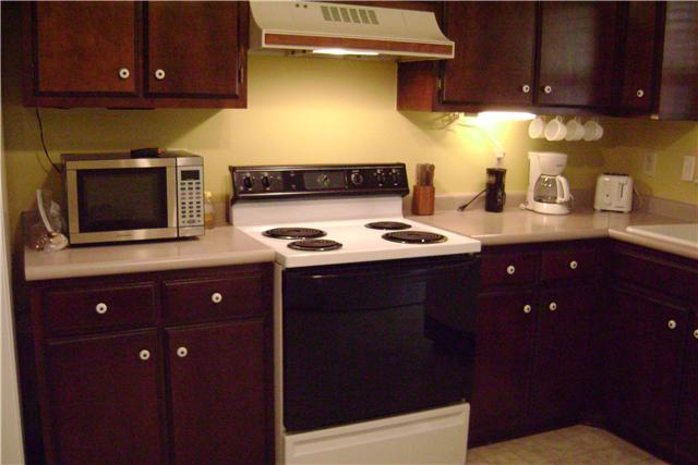 790 Fitzpatrick Road Nashville, TN 37214 - Photo 12 of 20 ALL Appliances Will Remain: Stove, Dishwasher, Refrigerator & Mircowave.