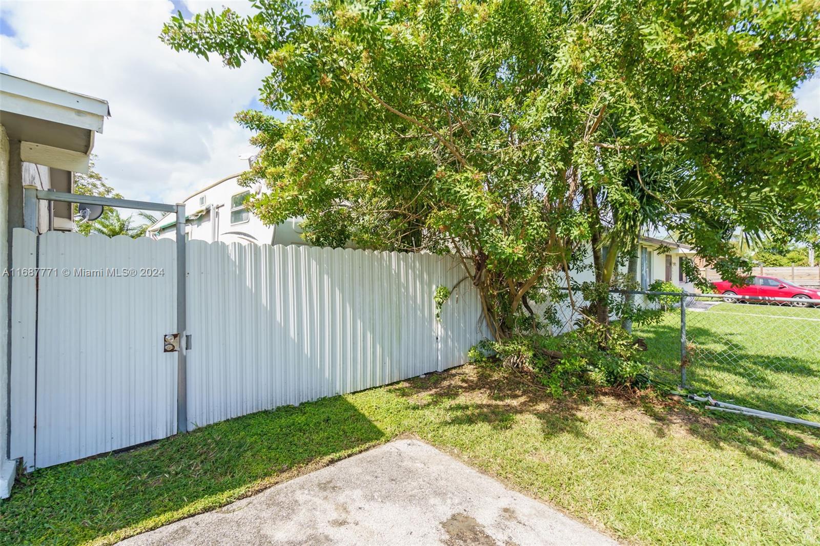 30320 Southwest 149th Avenue Homestead, FL 33033 - Photo 18 of 31