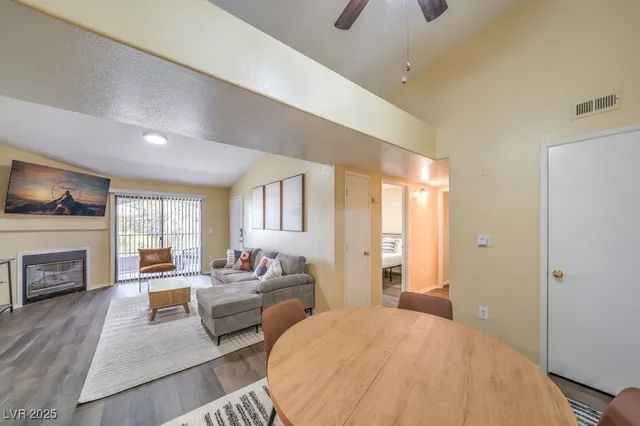 $2,350 | 950 Seven Hills Drive, Unit 1521, Henderson, NV 89052