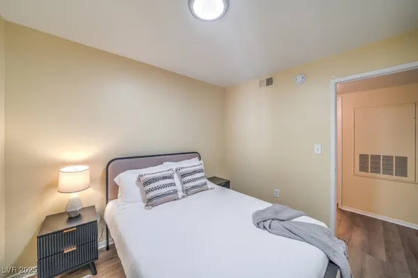 $2,350 | 950 Seven Hills Drive, Unit 1521, Henderson, NV 89052