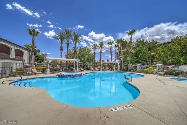 $2,350 | 950 Seven Hills Drive, Unit 1521, Henderson, NV 89052