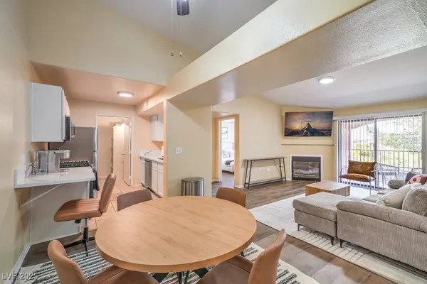 $2,350 | 950 Seven Hills Drive, Unit 1521, Henderson, NV 89052