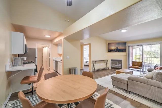 $2,350 | 950 Seven Hills Drive, Unit 1521, Henderson, NV 89052