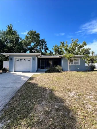 $2,000 | 10980 104th Avenue, Largo, FL 33778