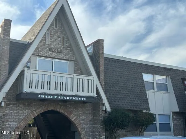 $825 | 1615 Thornton Avenue, Unit 35, Gulfport, MS 39501