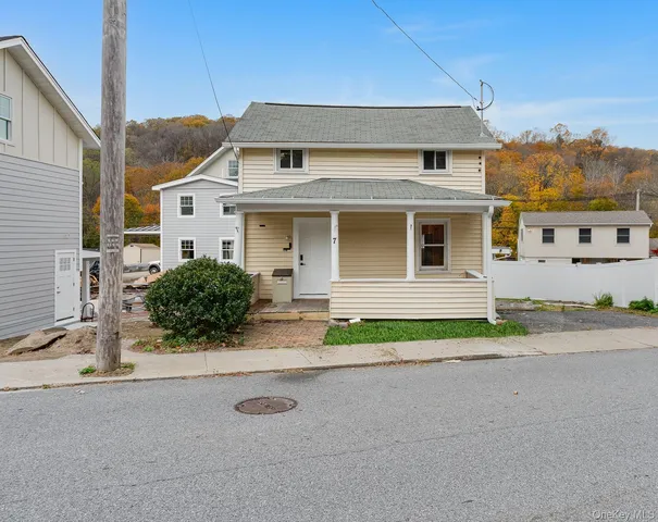 $399,999 | 7 Oak Street, Brewster, NY 10509