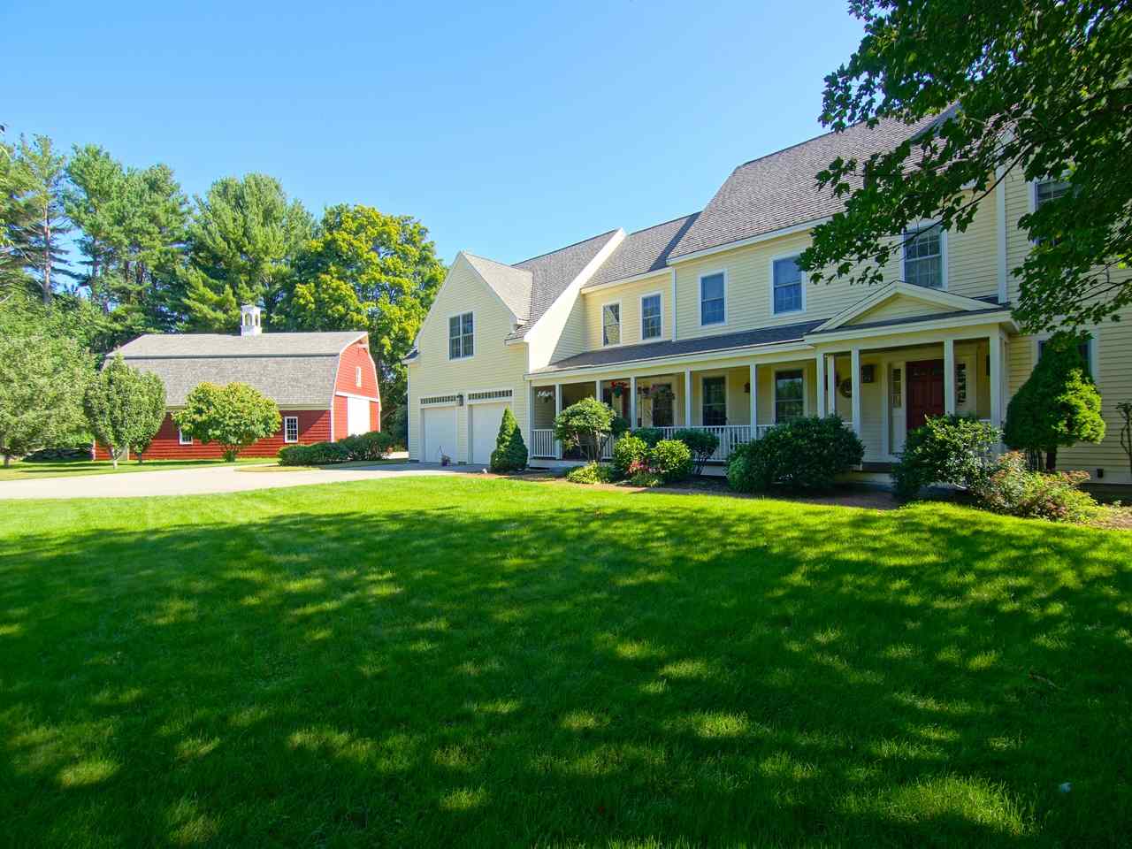 9 Young Lane Rye, NH 03870 - Photo 1 of 40