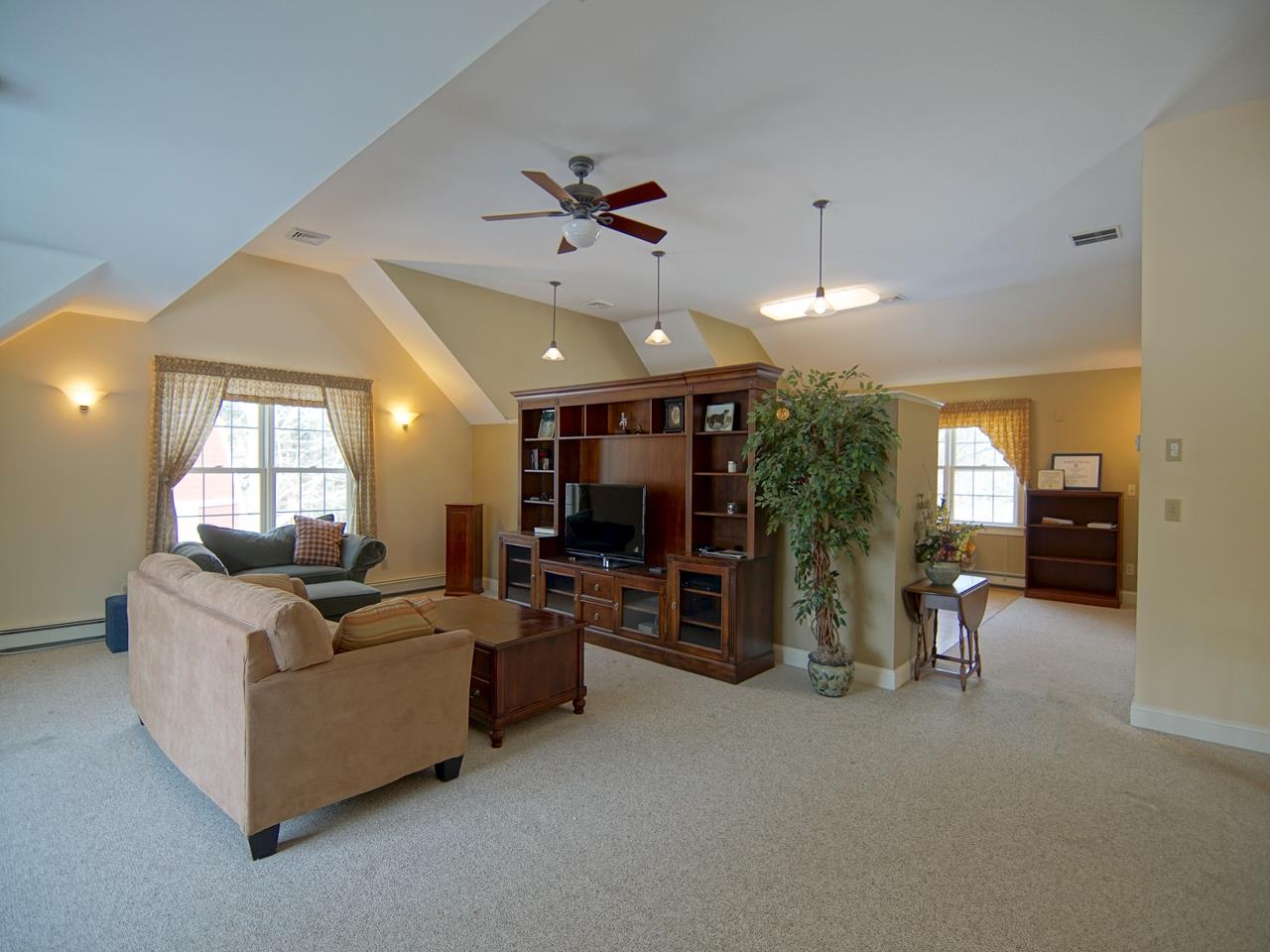 9 Young Lane Rye, NH 03870 - Photo 21 of 40
