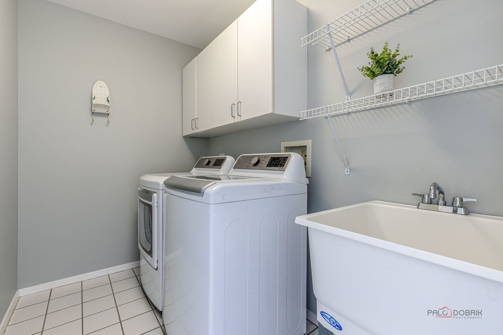 335 Milford Road Deerfield, IL 60015 - Photo 28 of 36 Gallery Image 28
