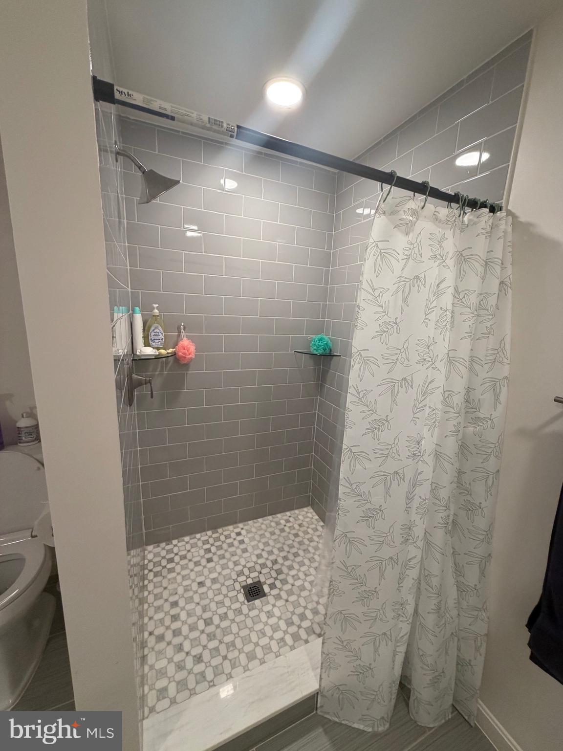 9250 Slidell La Plata, MD 20646 - Photo 22 of 43 a bathroom with a shower