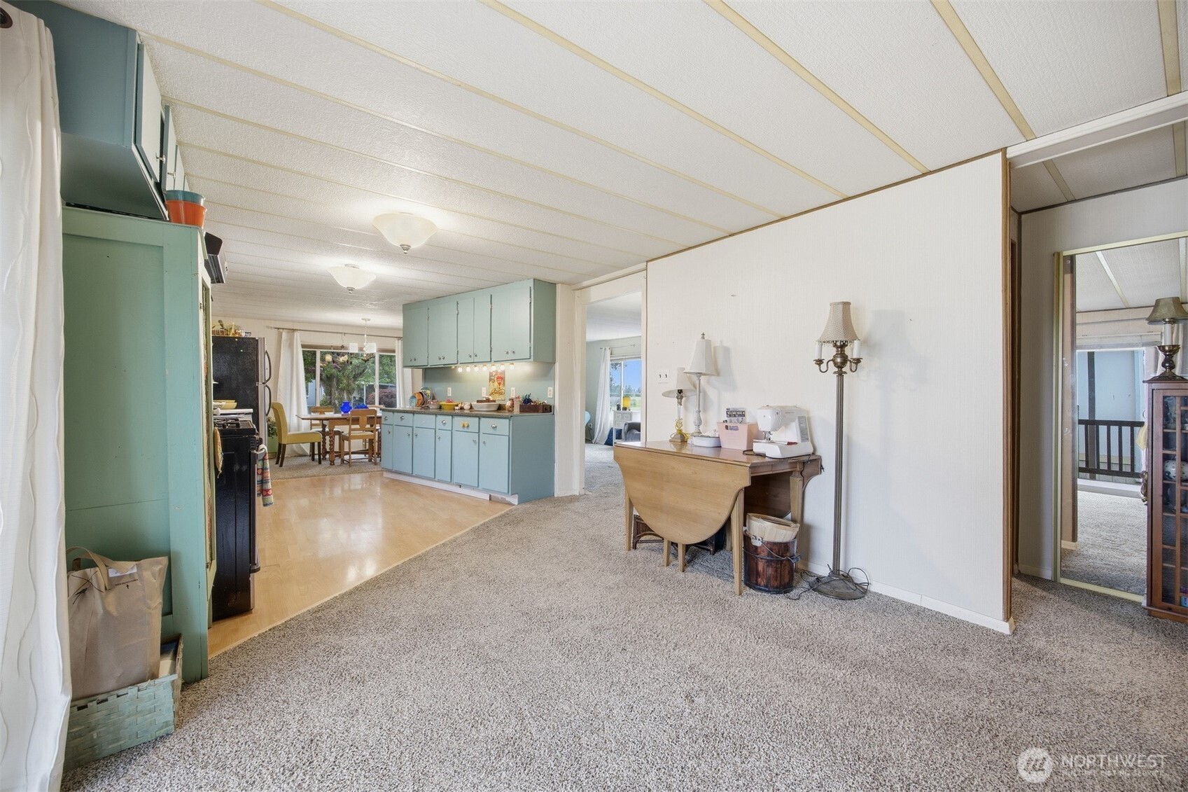 380 East Pole Road, Unit 20 Lynden, WA 98264 - Photo 12 of 37 Gallery Image 12