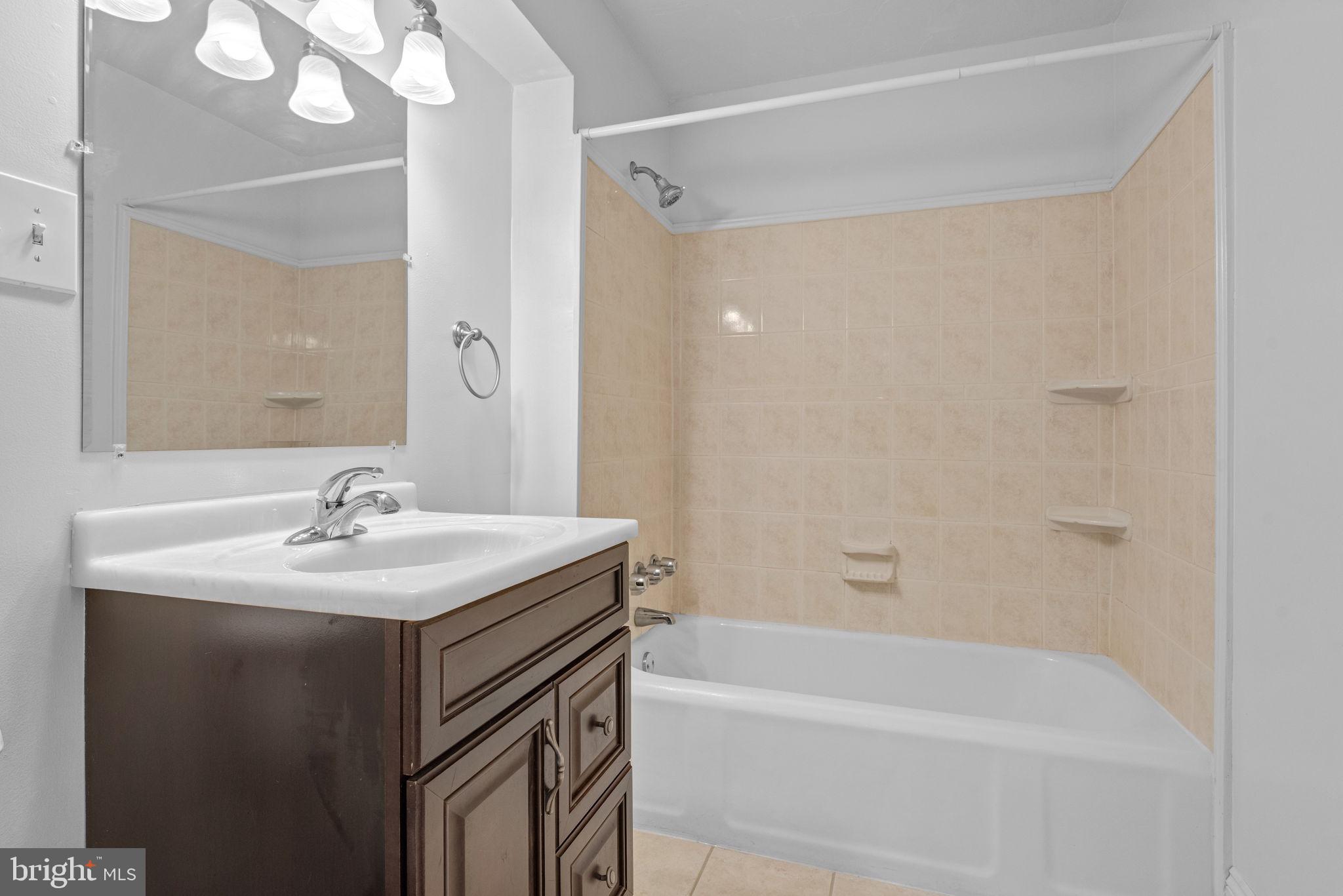 2372 Mt Zion Road York, PA 17406 - Photo 15 of 54