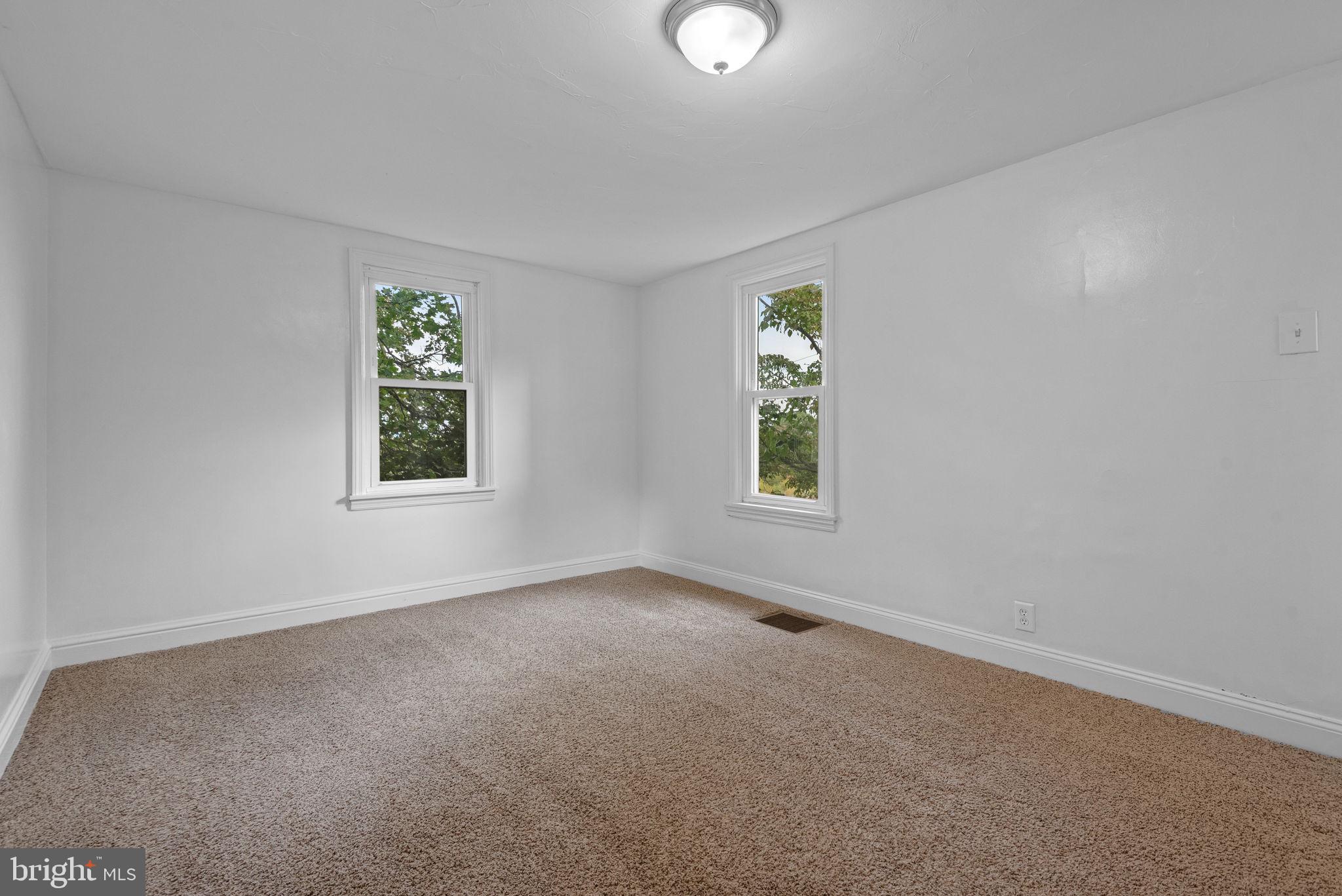 2372 Mt Zion Road York, PA 17406 - Photo 18 of 54