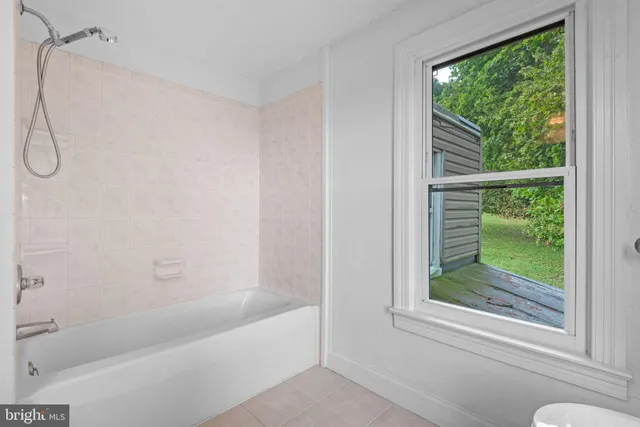 $299,900 | 2372 Mt Zion Road, York, PA 17406