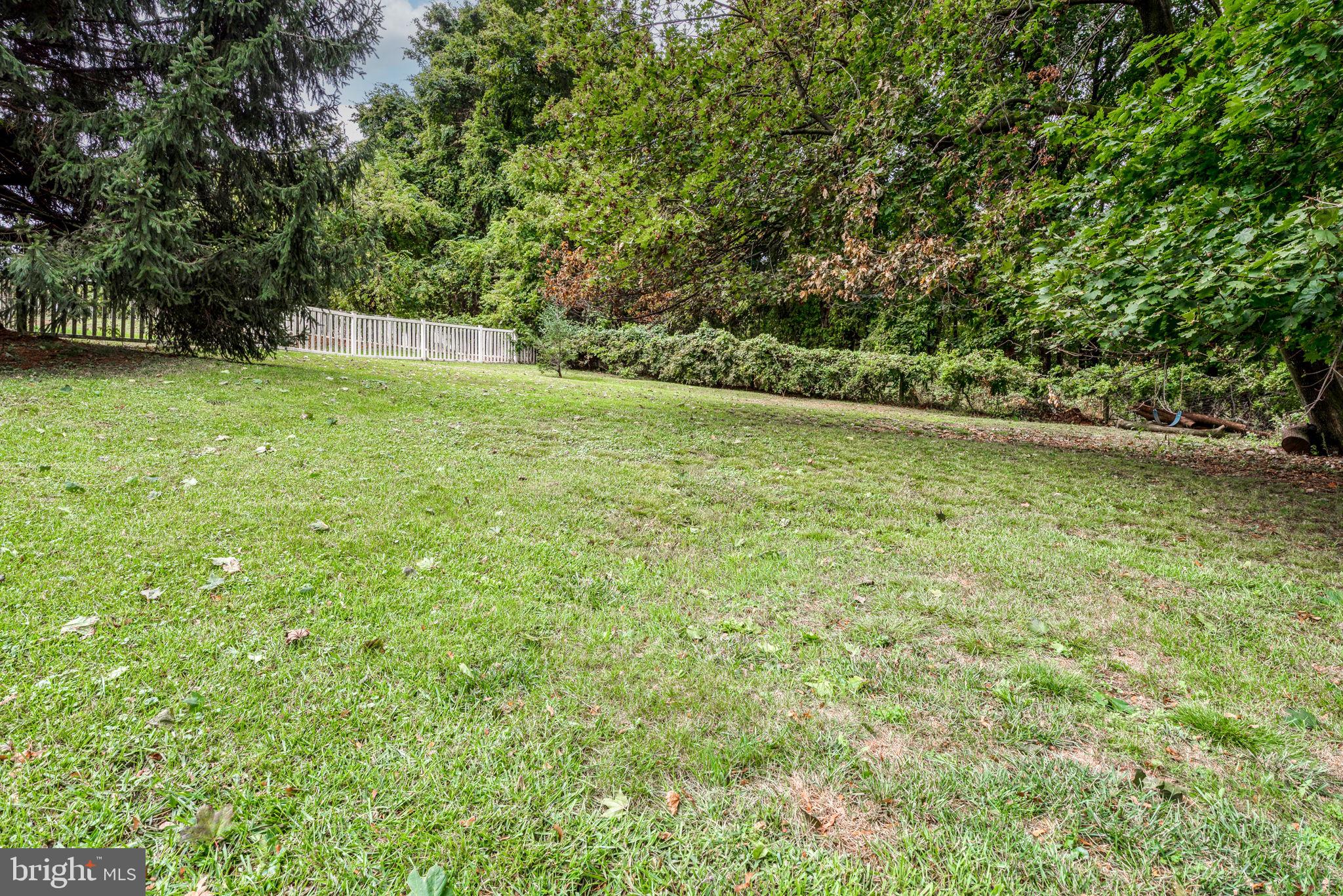 2372 Mt Zion Road York, PA 17406 - Photo 6 of 54