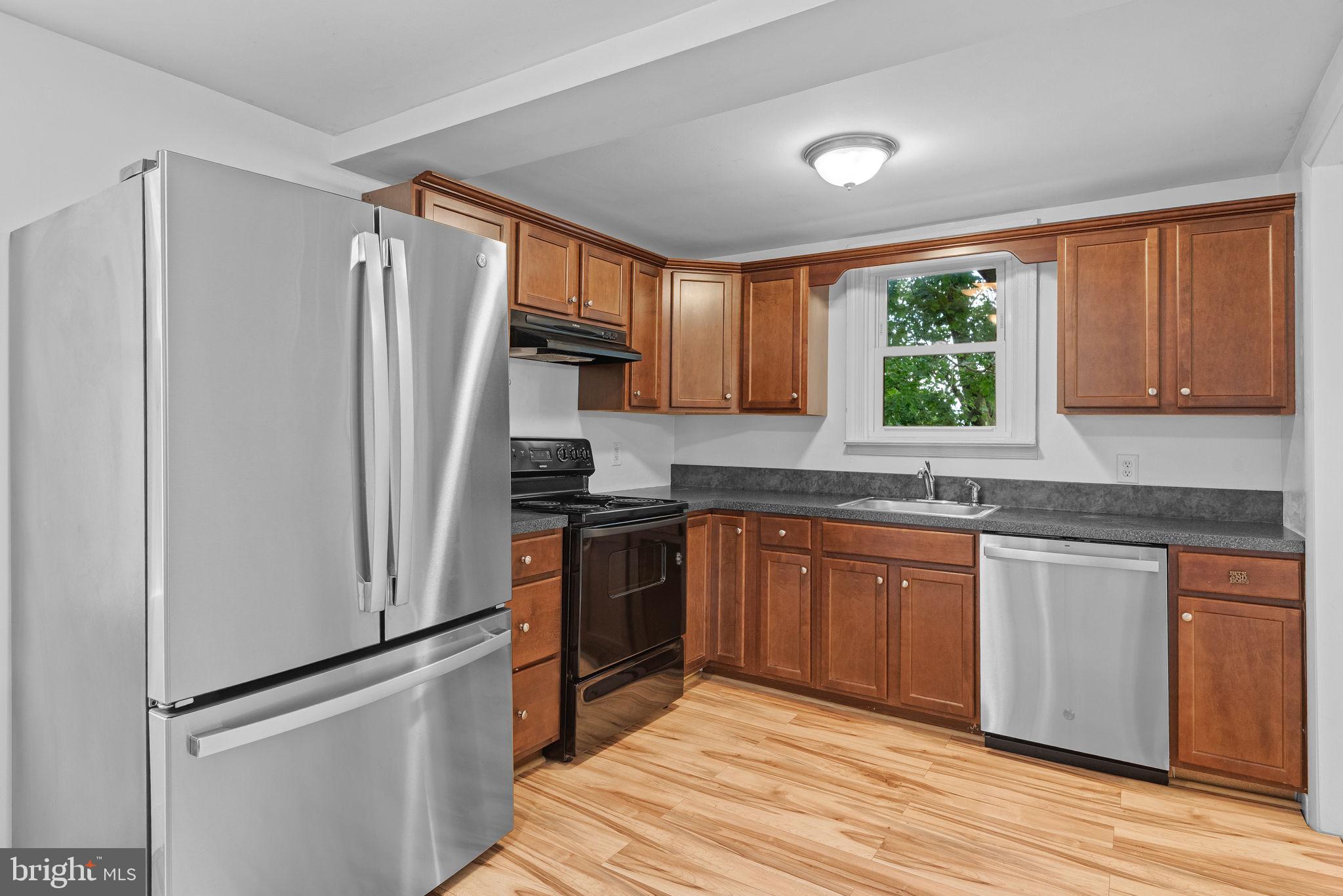 2372 Mt Zion Road York, PA 17406 - Photo 10 of 54