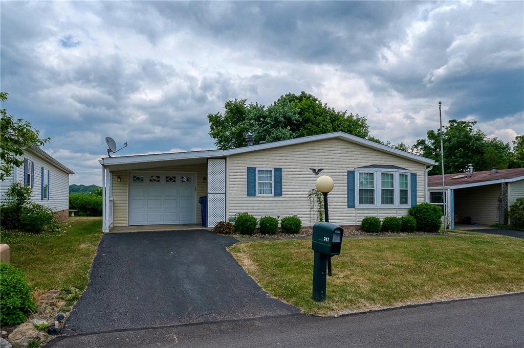 247 Ridge Lane Murrysville, PA 15668 - Photo 2 of 27 Gallery Image 2