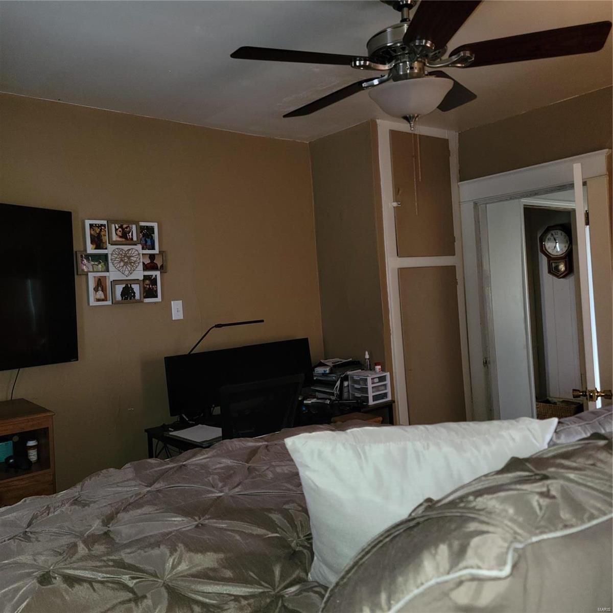 915 Wallace Street Alton, IL 62002 - Photo 11 of 22