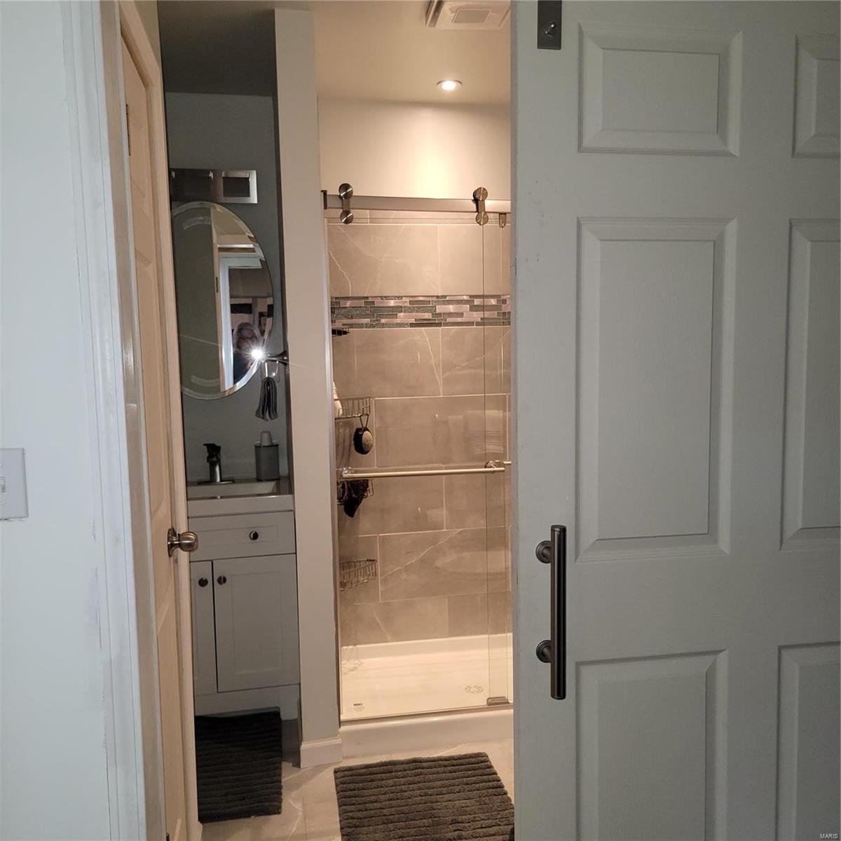 915 Wallace Street Alton, IL 62002 - Photo 16 of 22