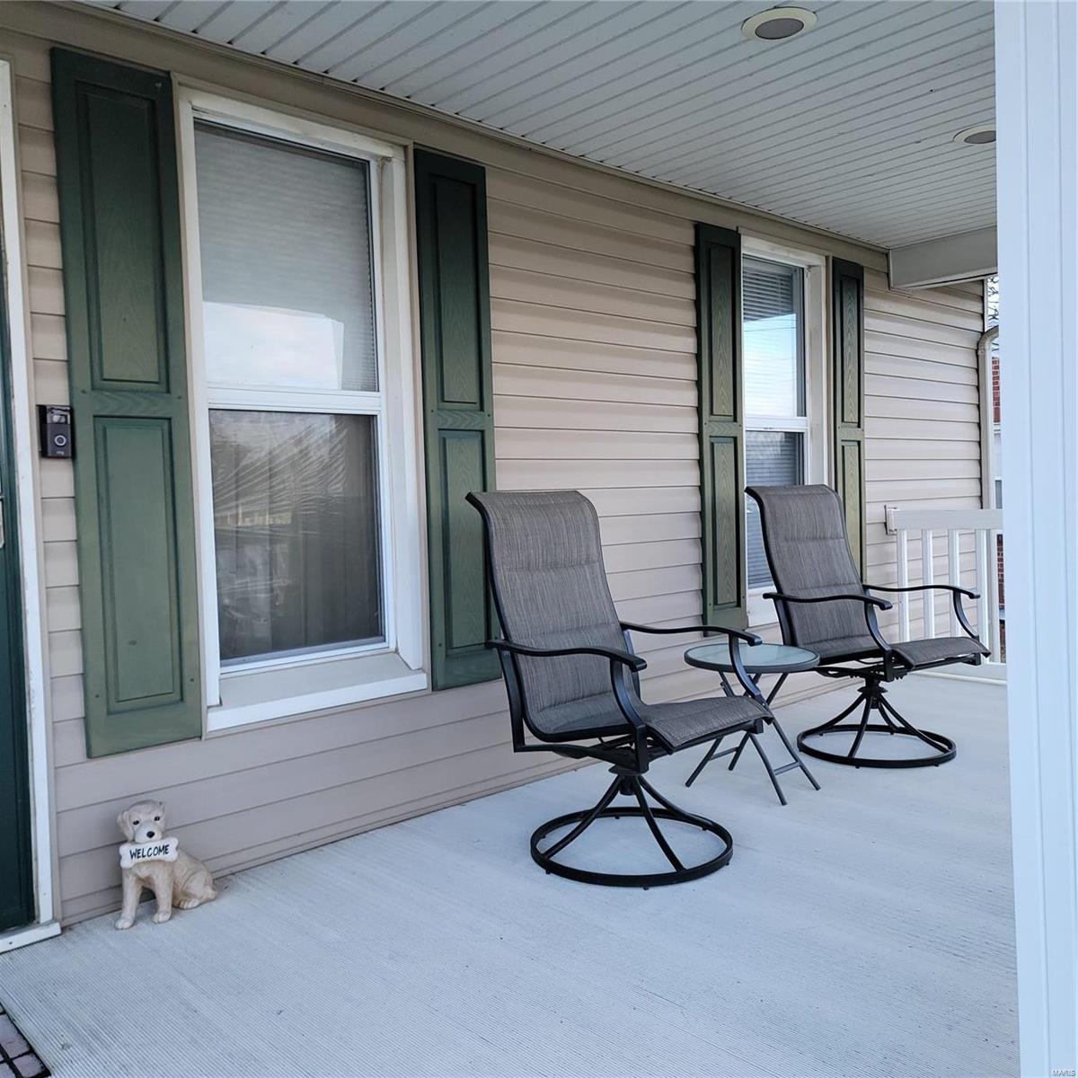 915 Wallace Street Alton, IL 62002 - Photo 2 of 22