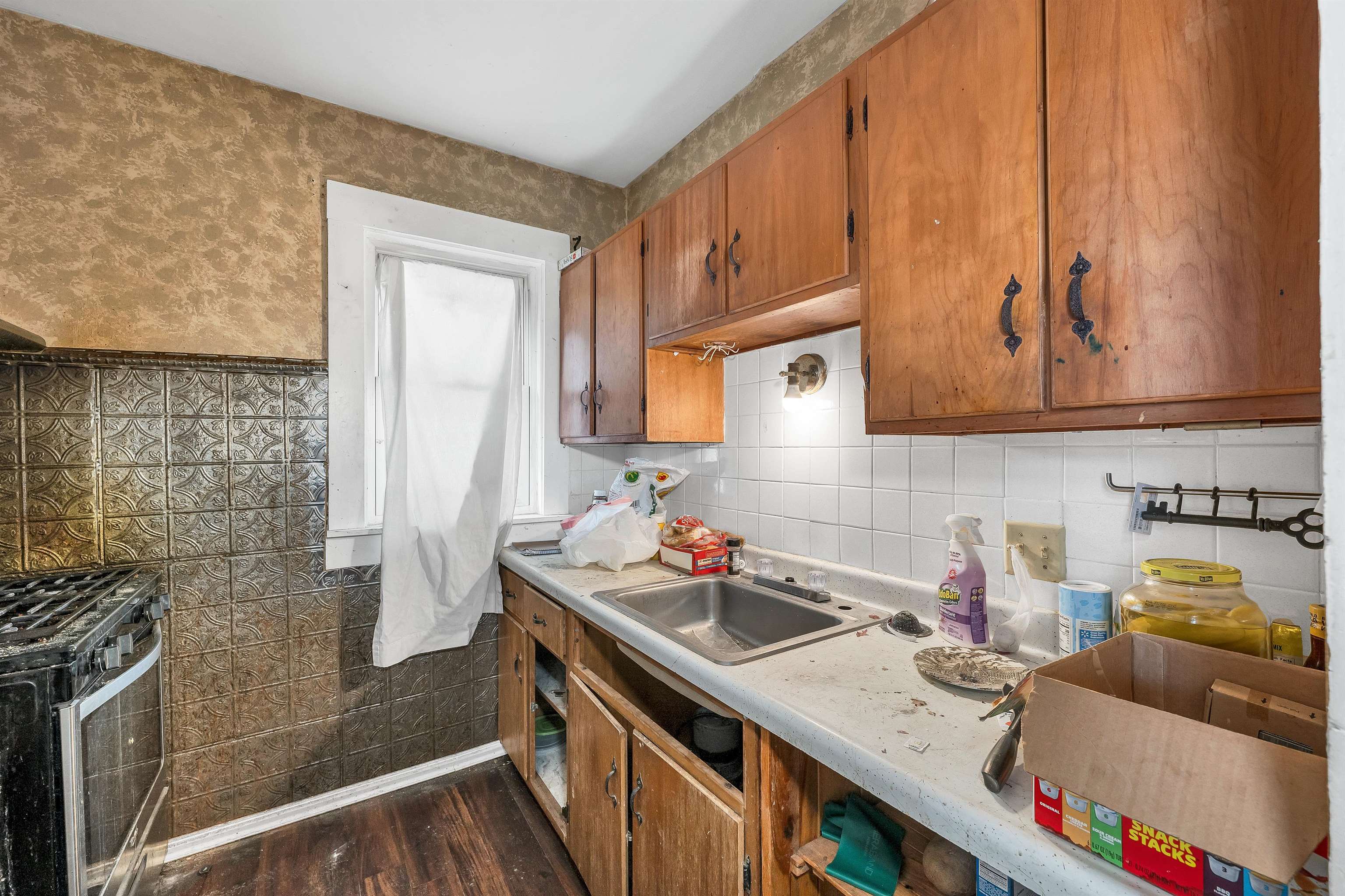 226 Lafayette Street Manchester, NH 03102 - Photo 13 of 53