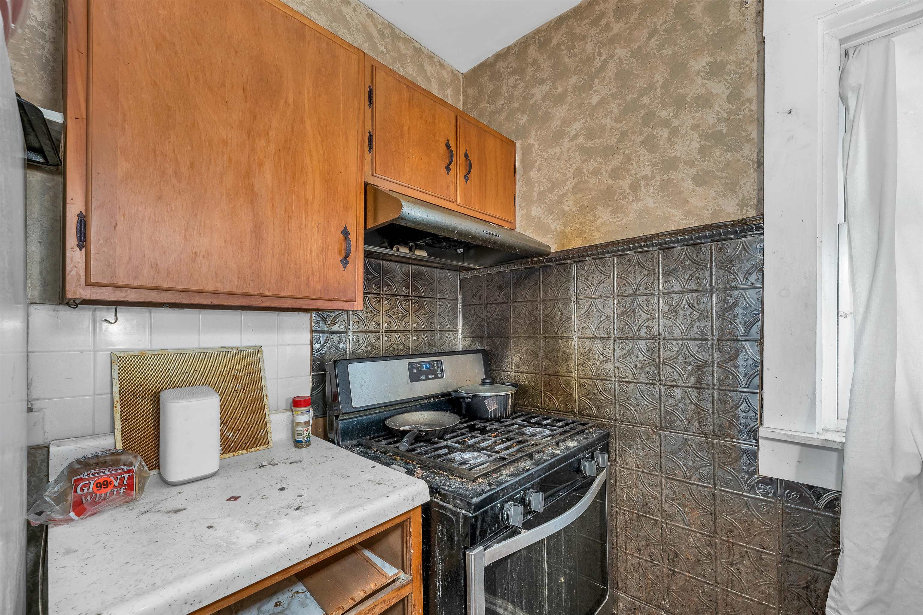 226 Lafayette Street Manchester, NH 03102 - Photo 14 of 53