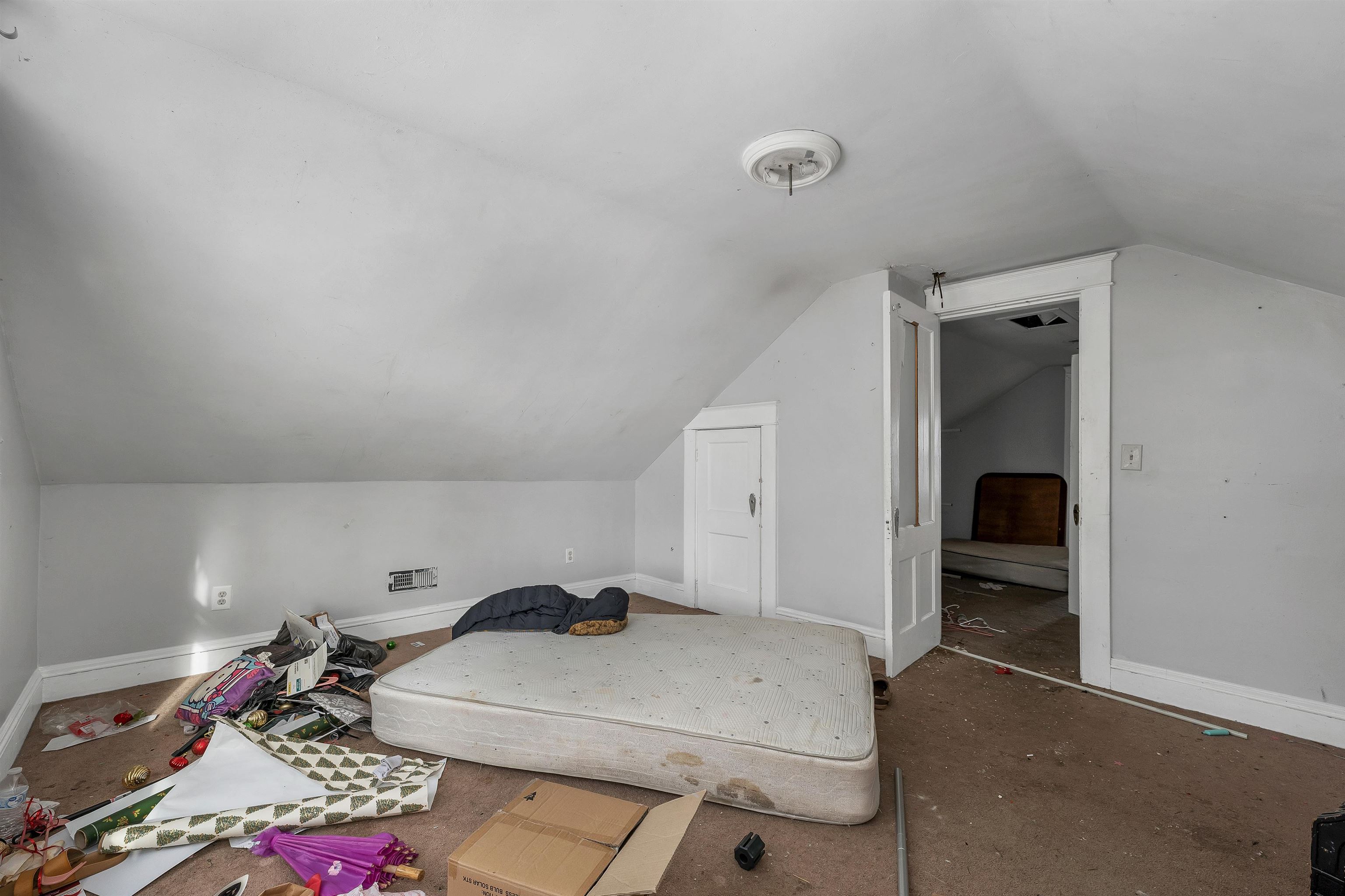 226 Lafayette Street Manchester, NH 03102 - Photo 25 of 53