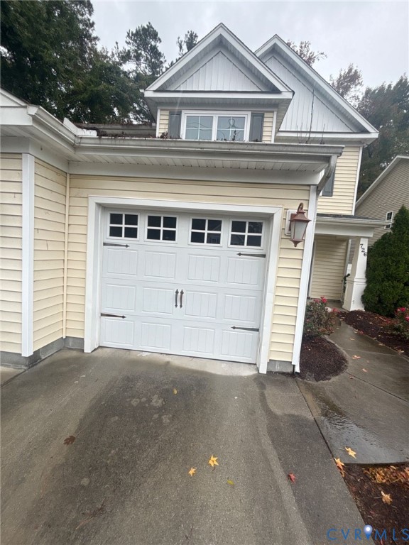726 Albertine Court Chesapeake, VA 23320 - Photo 3 of 21 Garage with driveway