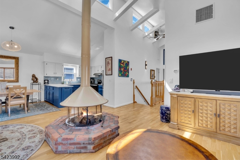 66 Salmon Road Landing, NJ 07850 - Photo 13 of 43