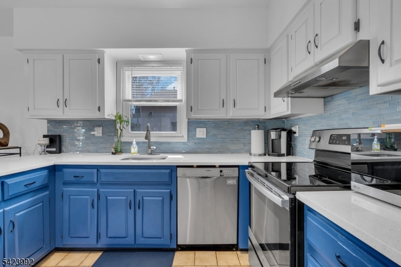 66 Salmon Road Landing, NJ 07850 - Photo 19 of 43