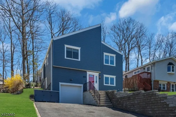 $530,000 | 66 Salmon Road, Landing, NJ 07850