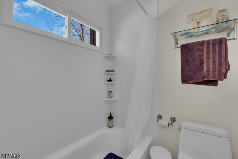 66 Salmon Road Landing, NJ 07850 - Photo 23 of 43